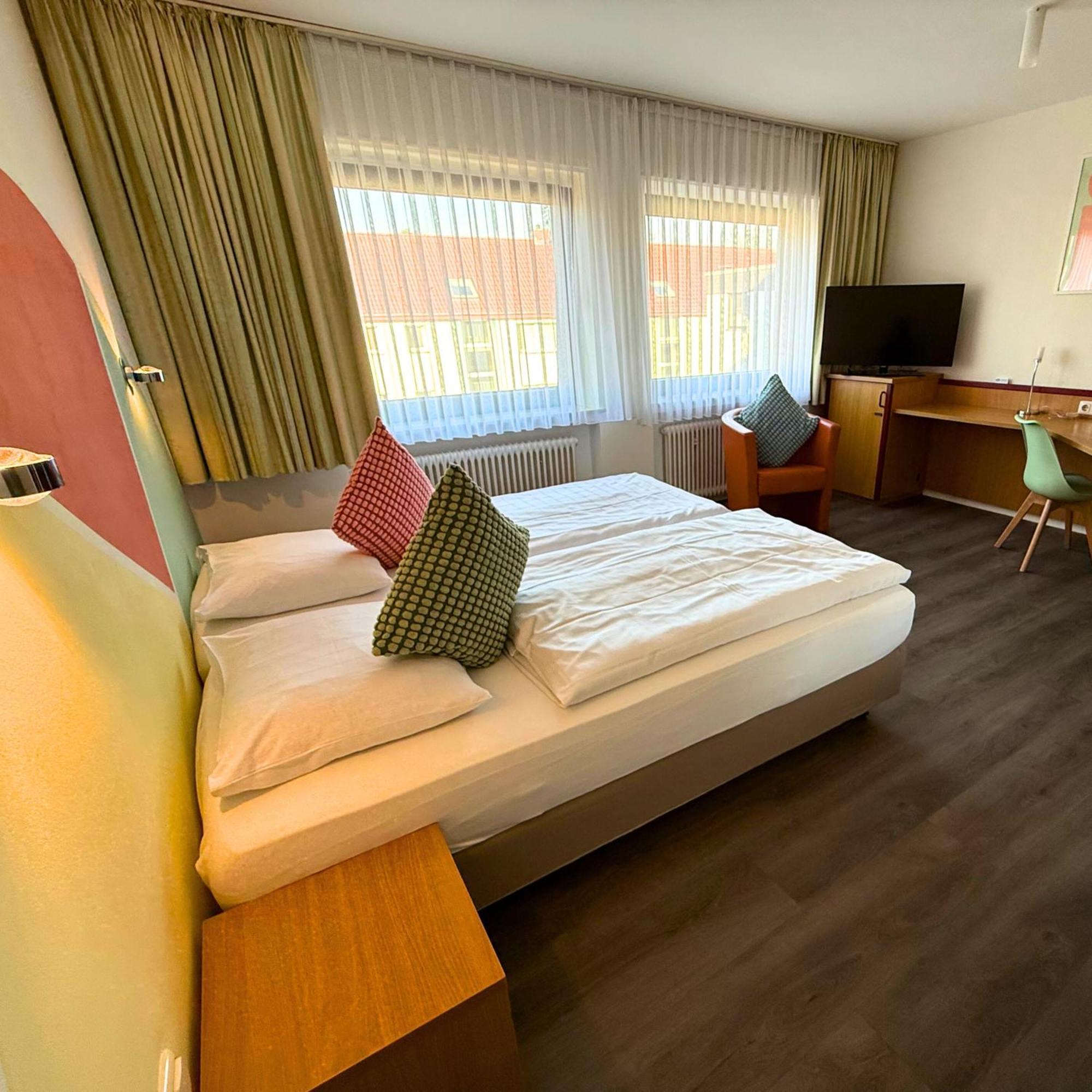 Colourful Hotel Bielefeld Zewnętrze zdjęcie