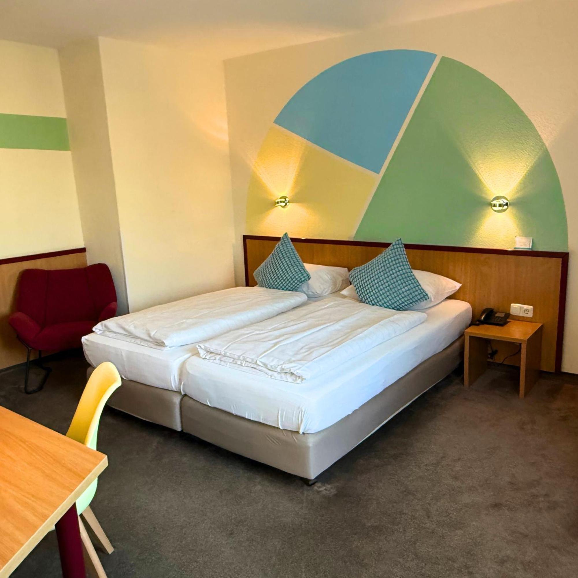 Colourful Hotel Bielefeld Zewnętrze zdjęcie